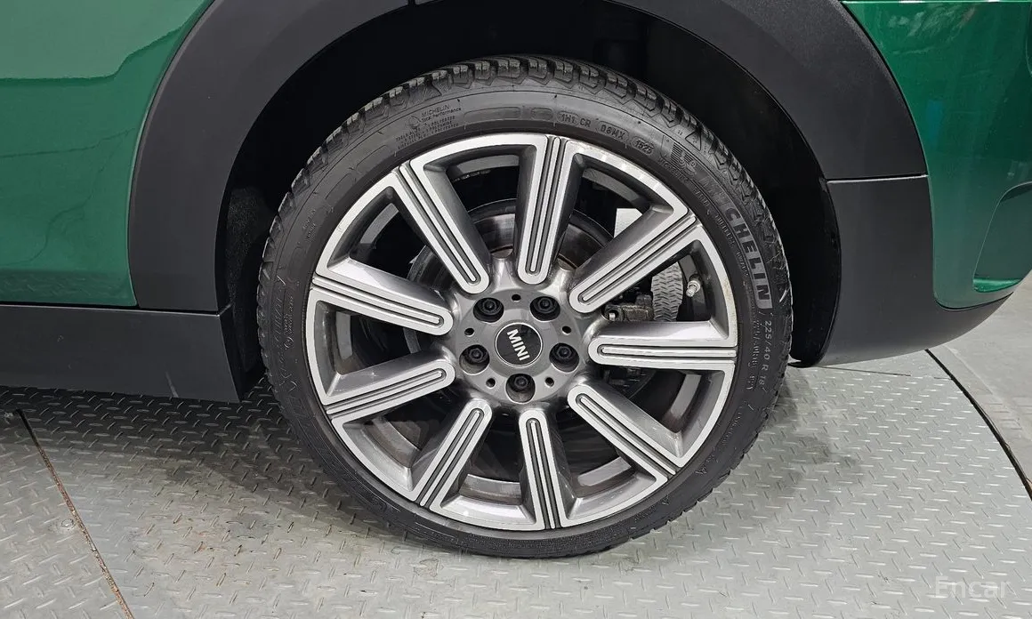 Фото 5 - Mini Clubman