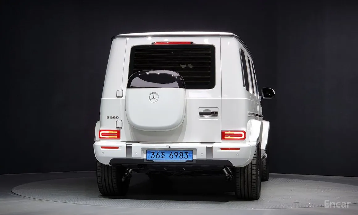 Фото 4 - Mercedes-Benz G-Class