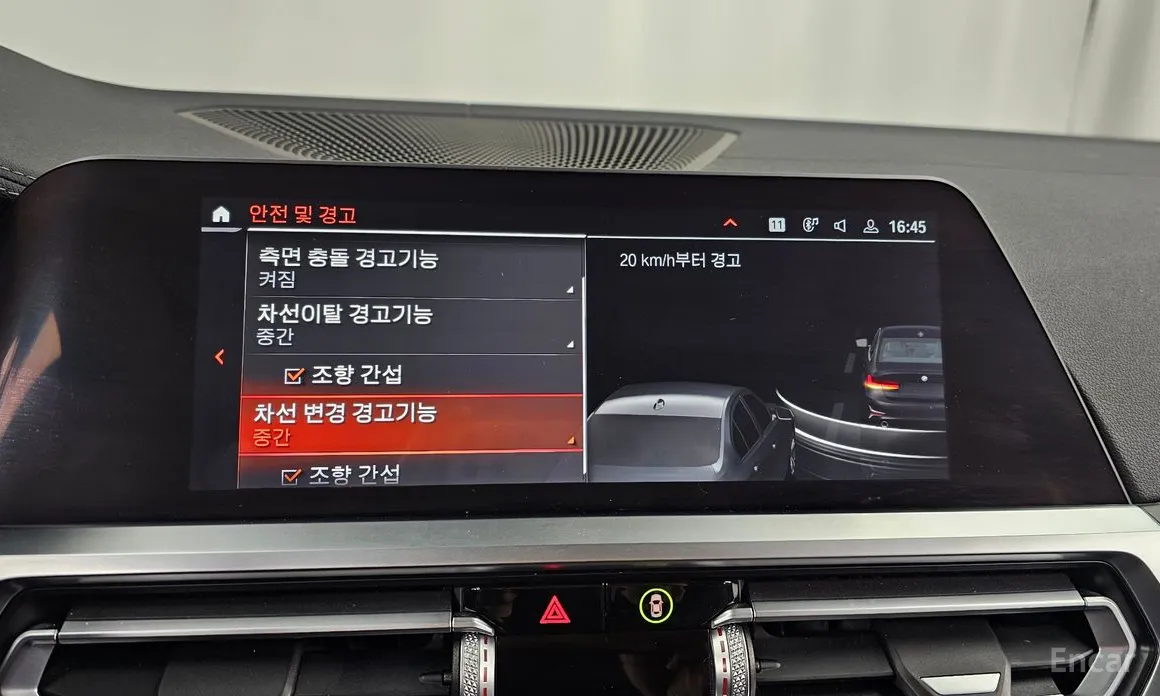 Фото 16 - BMW 3 Series