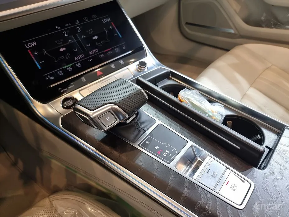 Фото 9 - Audi A7