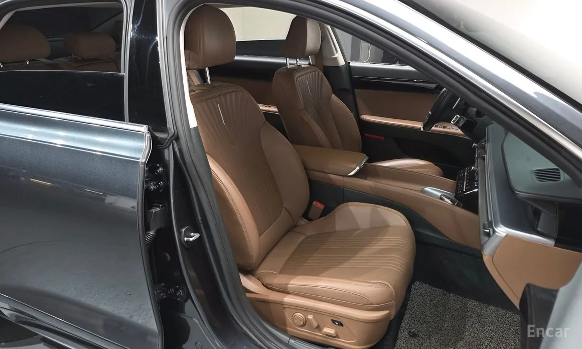 Фото 10 - Hyundai Grandeur