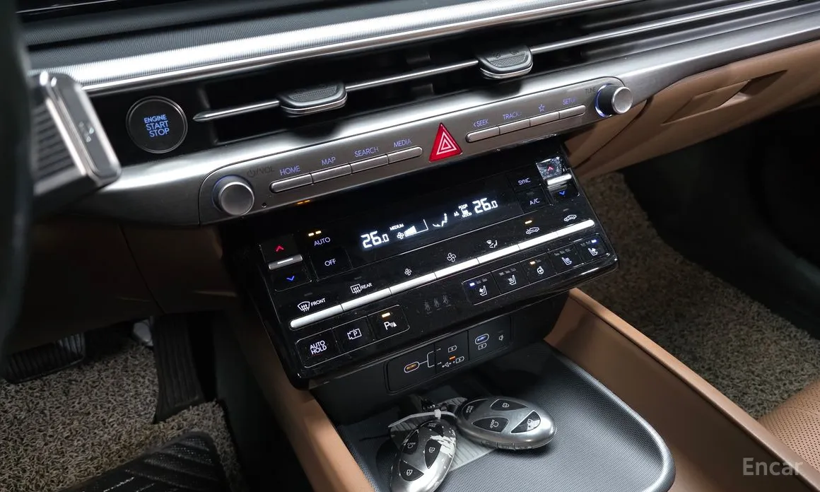 Фото 17 - Hyundai Grandeur