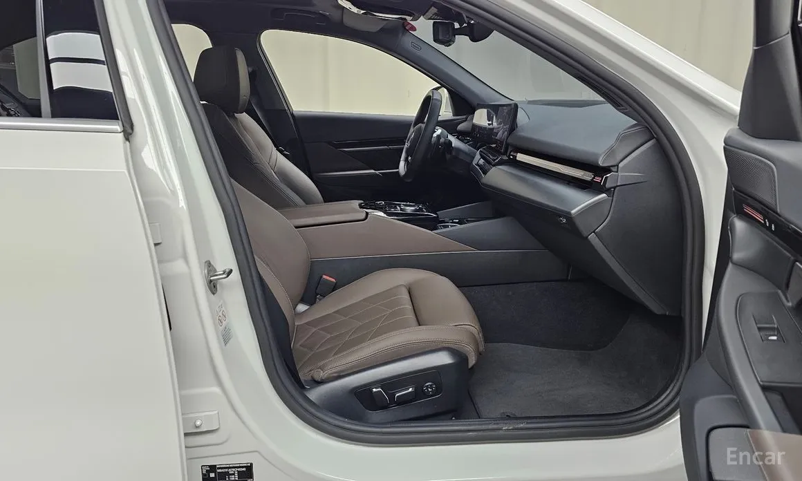 Фото 11 - BMW 5 Series