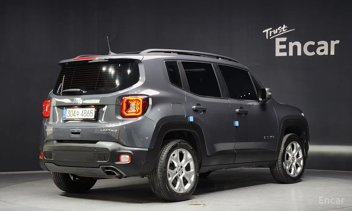 Фото 2 - Jeep Renegade
