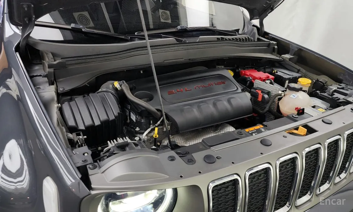 Фото 6 - Jeep Renegade