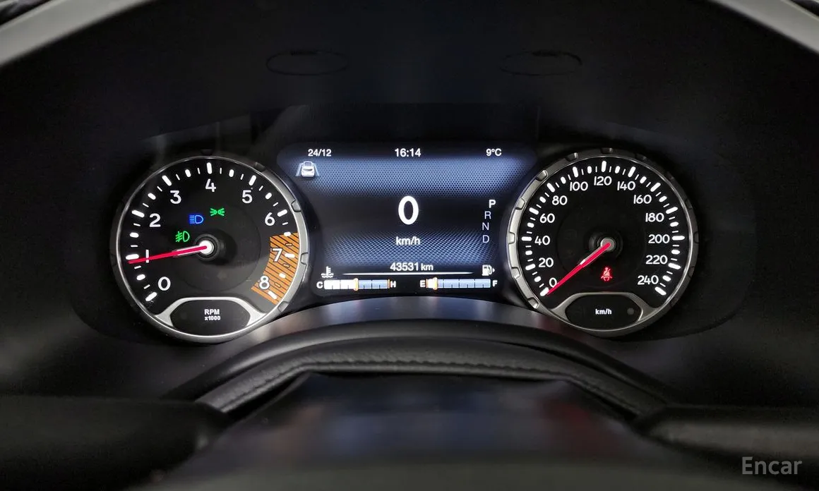 Фото 8 - Jeep Renegade