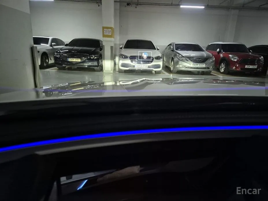 Фото 11 - Mercedes-Benz E-Class