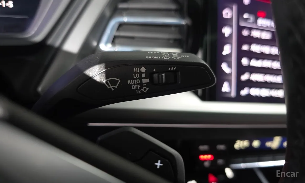 Фото 17 - Audi Q4 e-tron