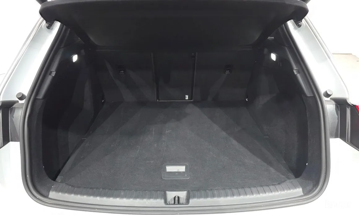 Фото 20 - Audi Q4 e-tron