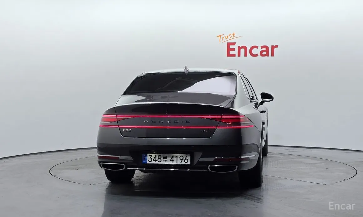 Фото 4 - Genesis G90