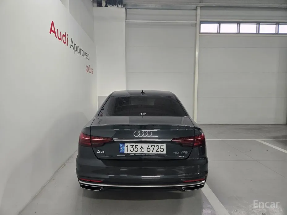 Фото 4 - Audi A4