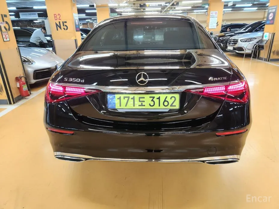 Фото 4 - Mercedes-Benz S-Class