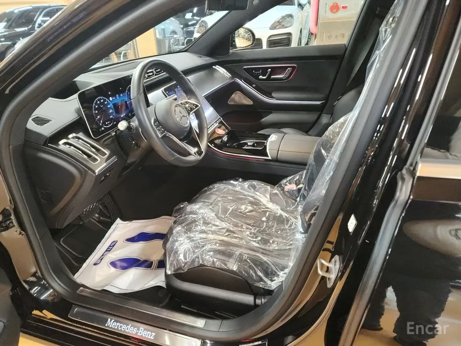 Фото 9 - Mercedes-Benz S-Class