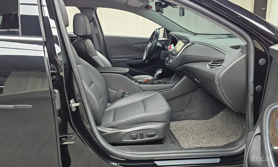 Фото 11 - Chevrolet Malibu