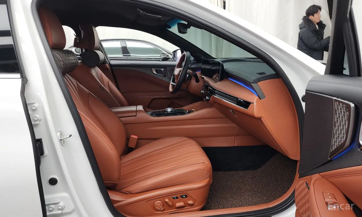 Фото 11 - Kia K8