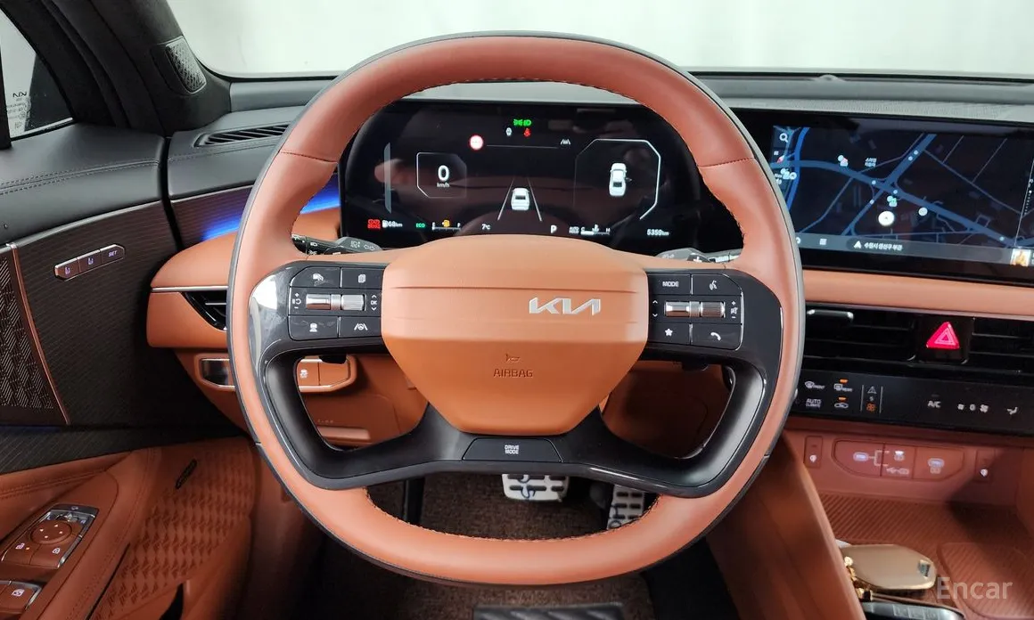 Фото 13 - Kia K8