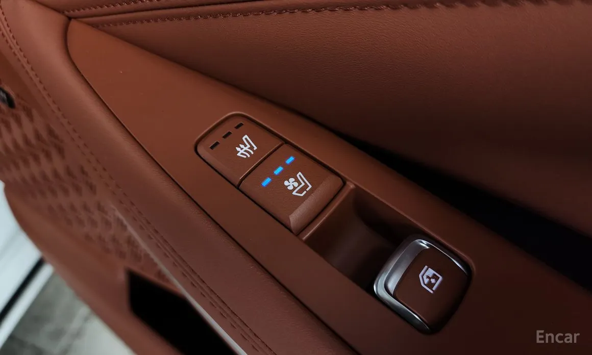 Фото 19 - Kia K8