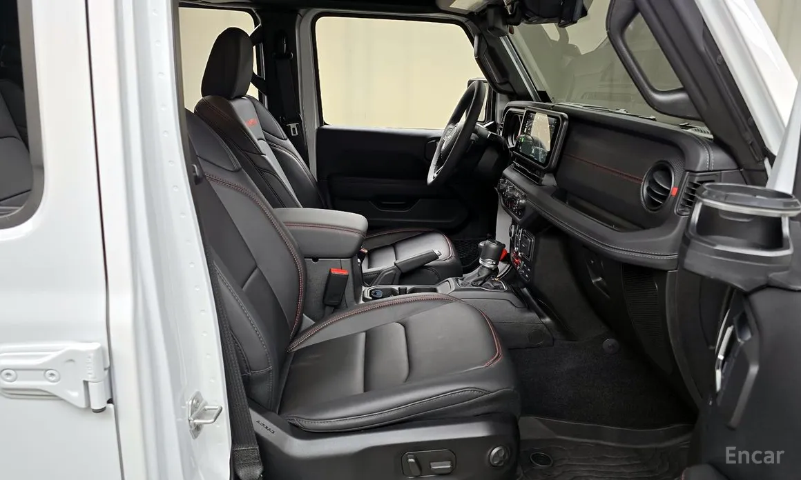 Фото 10 - Jeep Gladiator