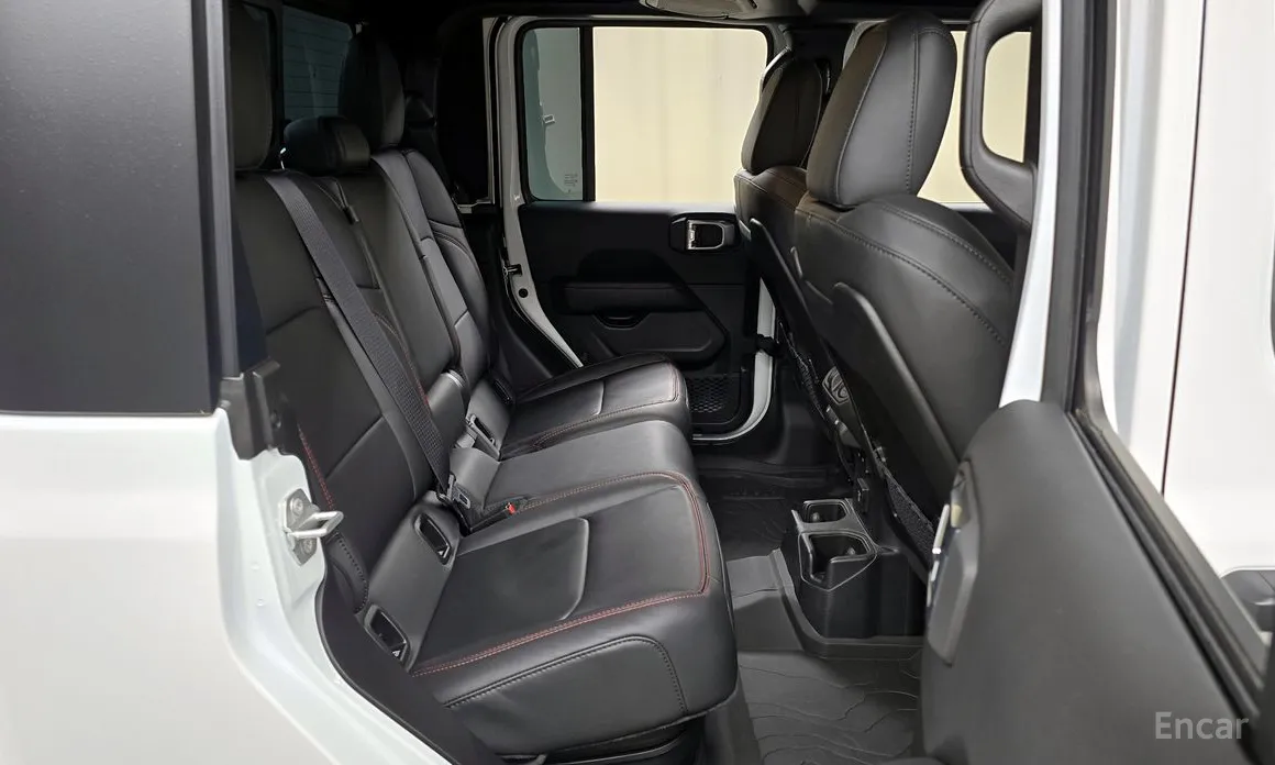 Фото 12 - Jeep Gladiator