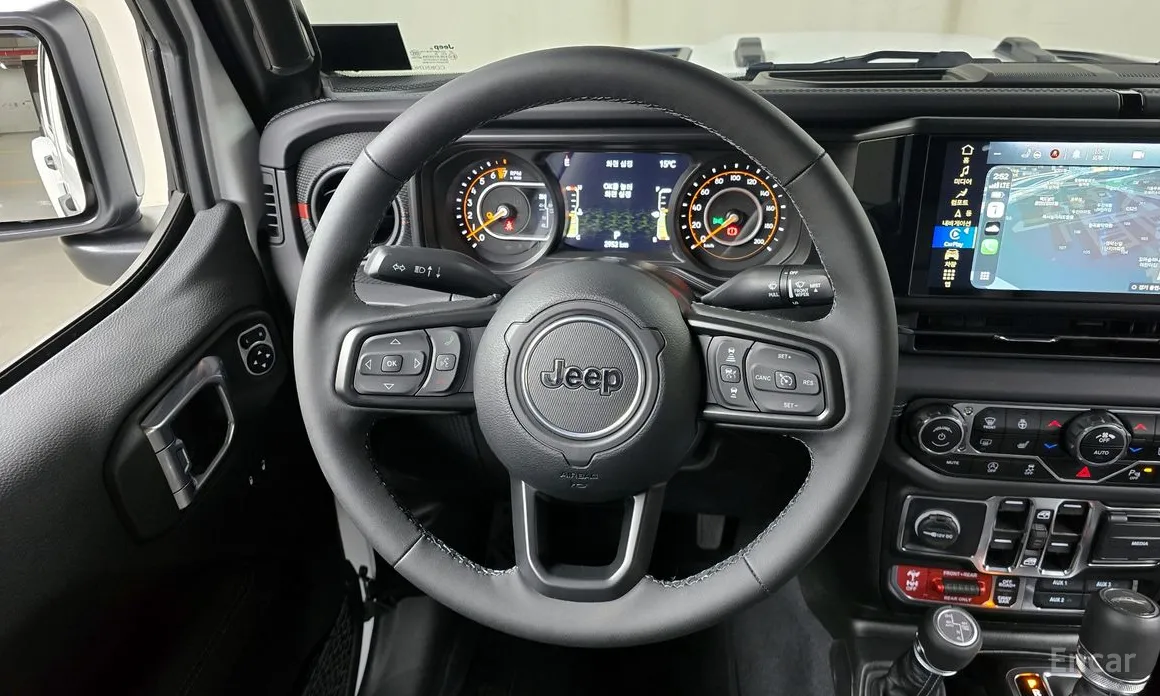 Фото 13 - Jeep Gladiator