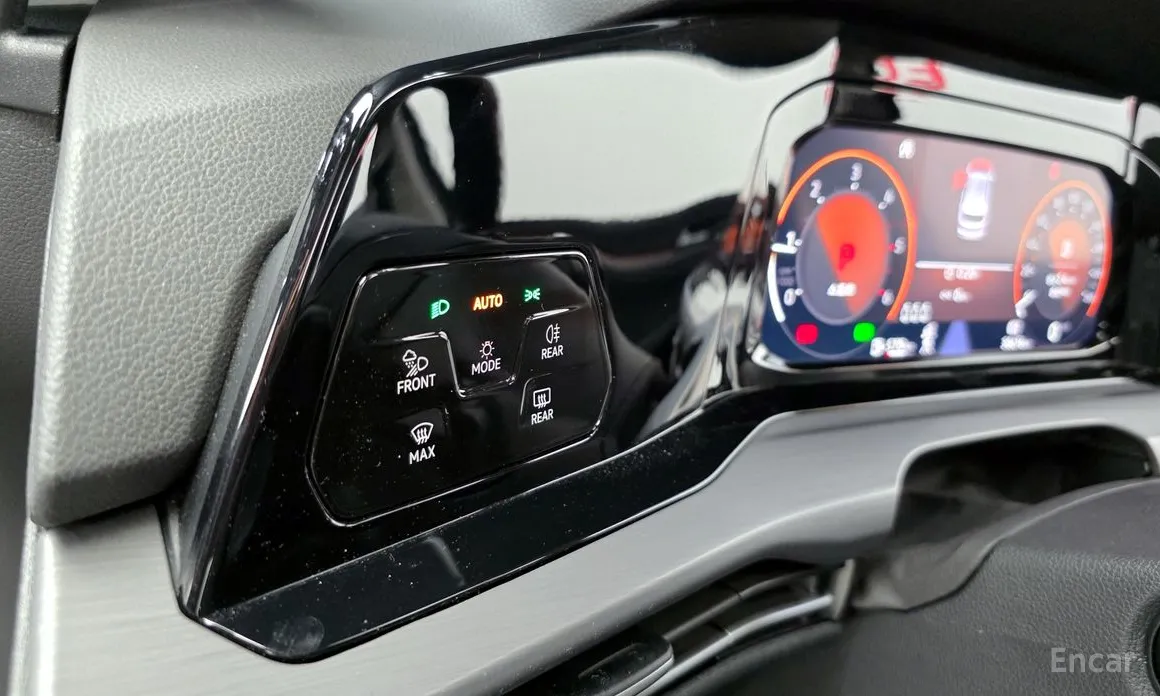 Фото 15 - Volkswagen Golf