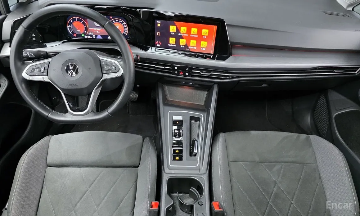 Фото 7 - Volkswagen Golf