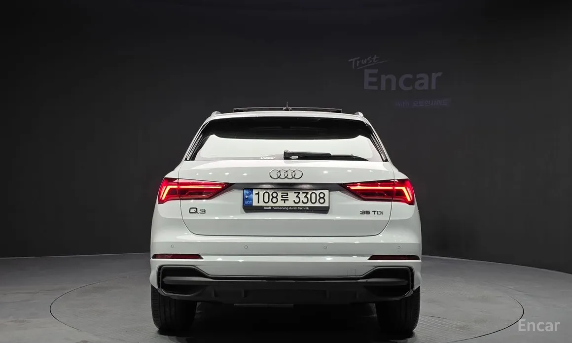 Фото 4 - Audi Q3