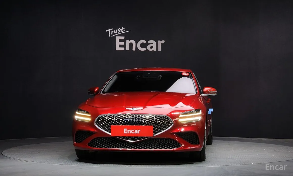 Photo 3 - Genesis G70