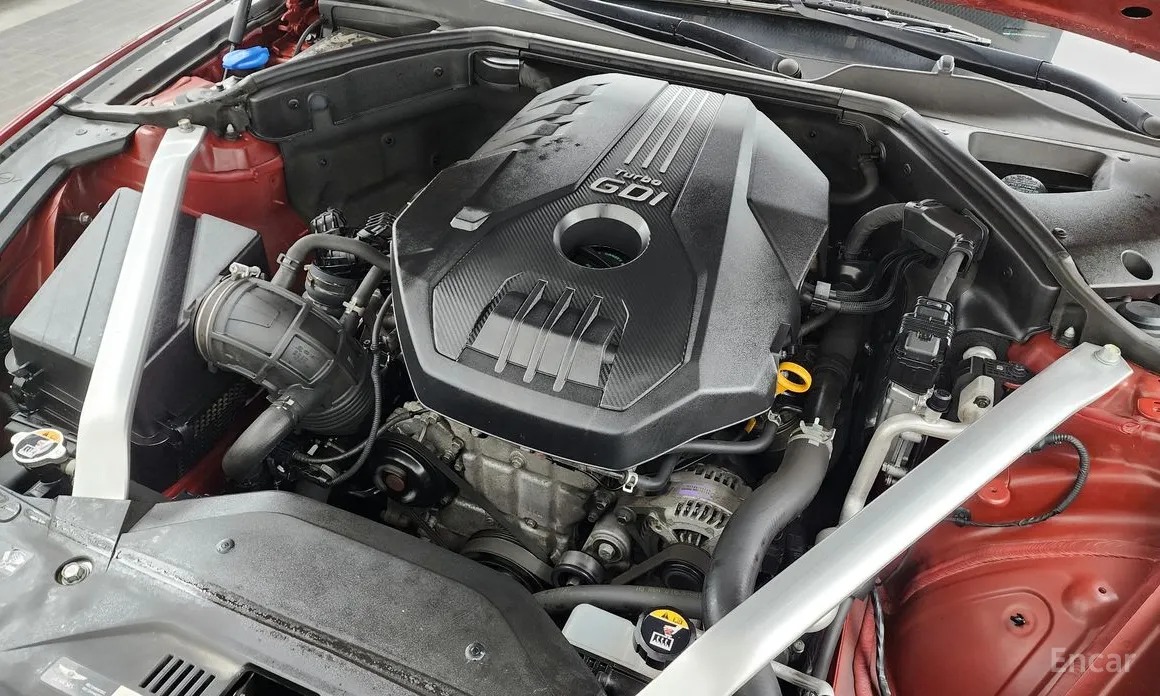 Photo 6 - Genesis G70