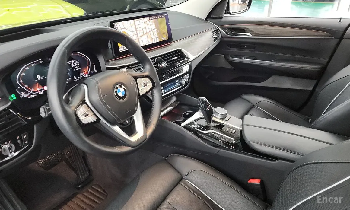 Фото 10 - BMW Gran Turismo