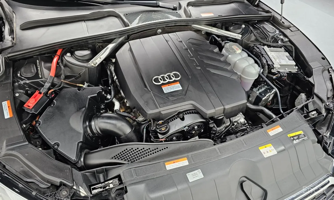 Фото 6 - Audi A5