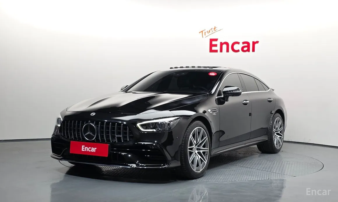 Фото 1 - Mercedes-Benz AMG GT