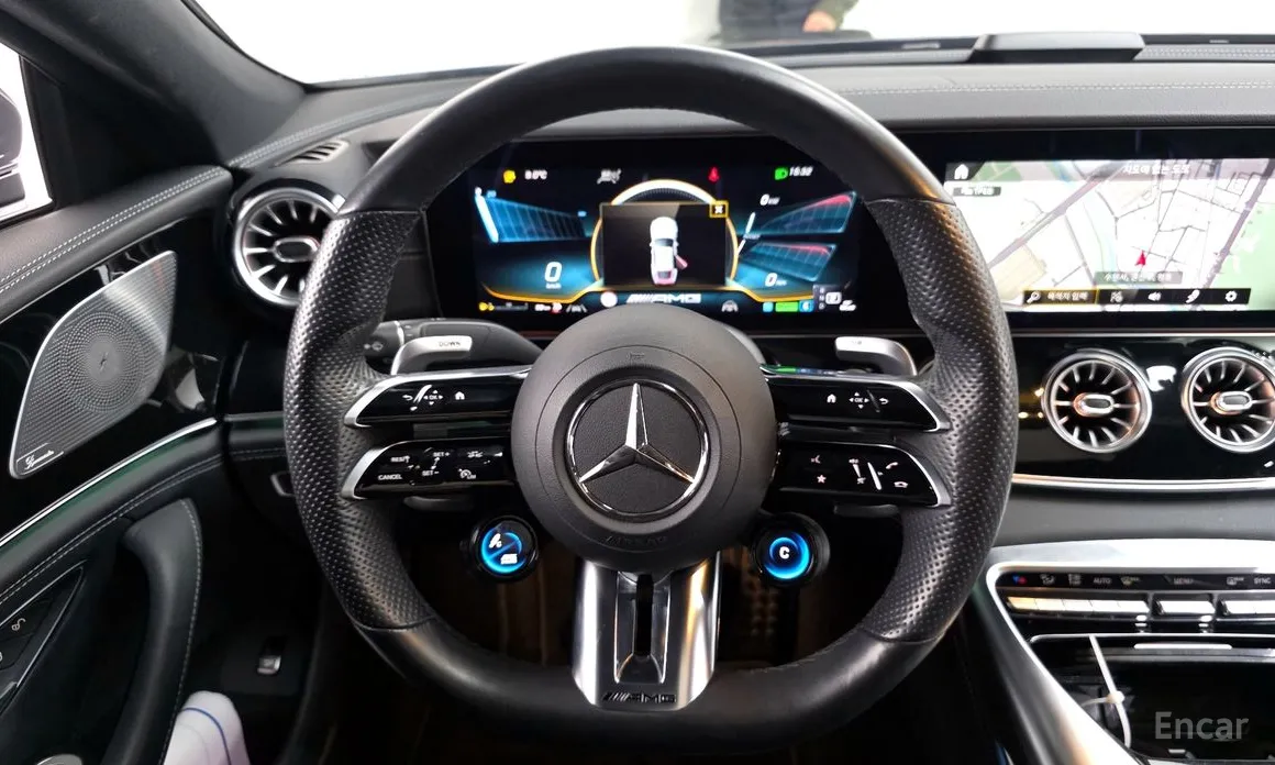 Фото 13 - Mercedes-Benz AMG GT