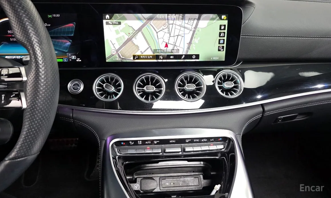 Фото 14 - Mercedes-Benz AMG GT