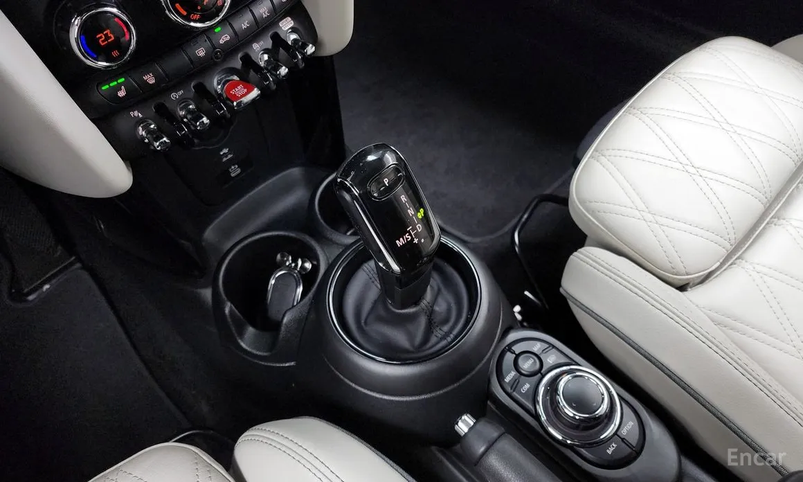 Фото 9 - Mini Cooper