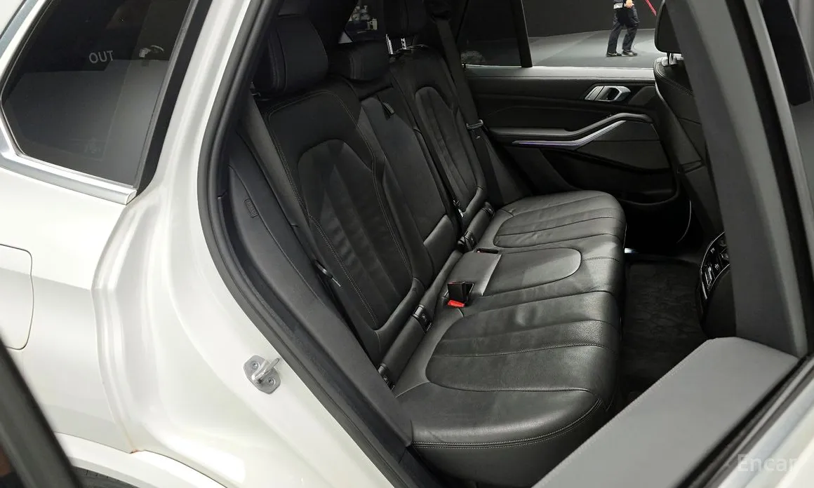 Фото 12 - BMW X5