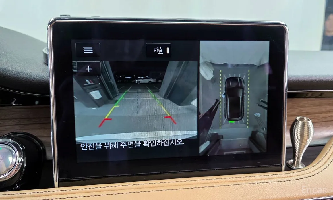 Фото 15 - Lincoln Corsair