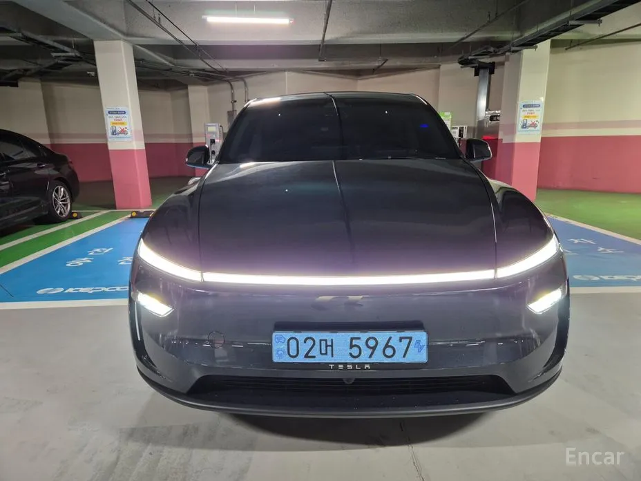 Фото 3 - Tesla Model Y