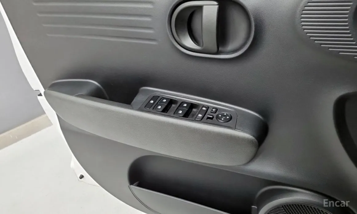 Photo 16 - Hyundai Casper