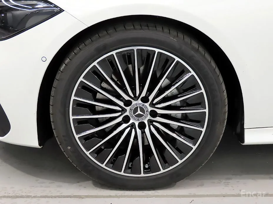 Фото 20 - Mercedes-Benz CLE-Class