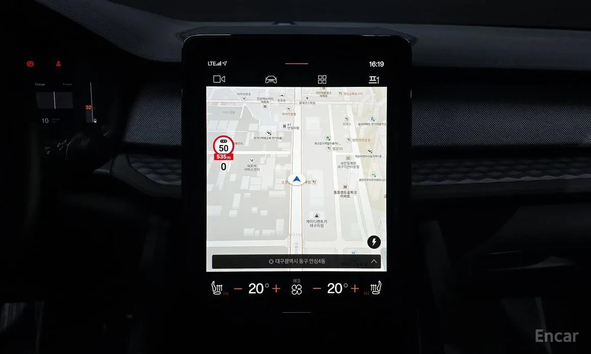 Фото 15 - Polestar 2