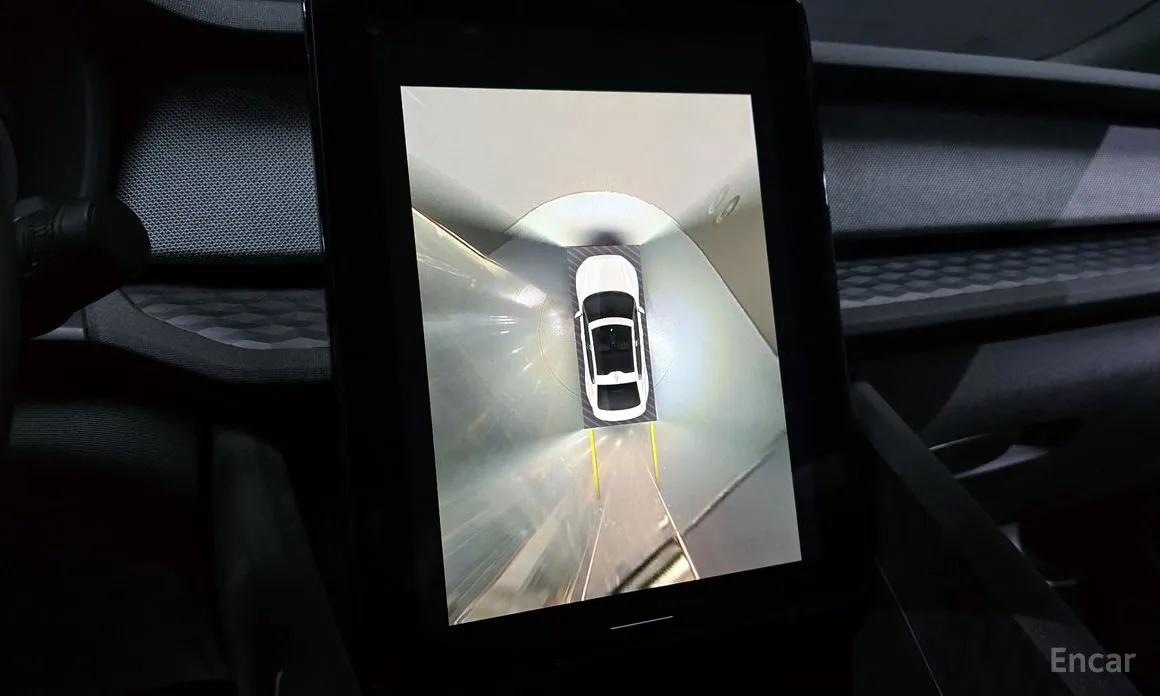 Фото 16 - Polestar 2