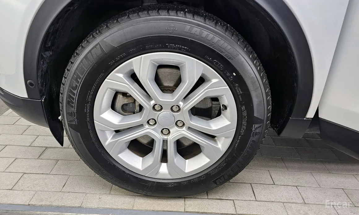 Фото 5 - Land Rover Discovery Sport