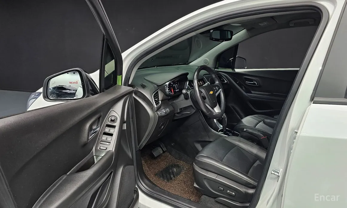 Фото 11 - Chevrolet Trax