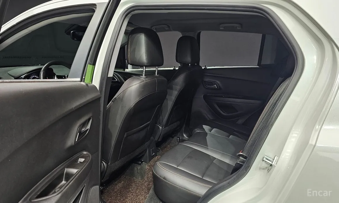 Фото 12 - Chevrolet Trax