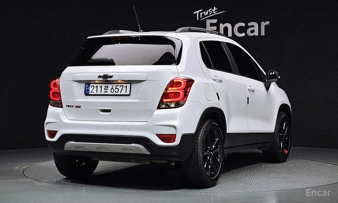 Фото 2 - Chevrolet Trax