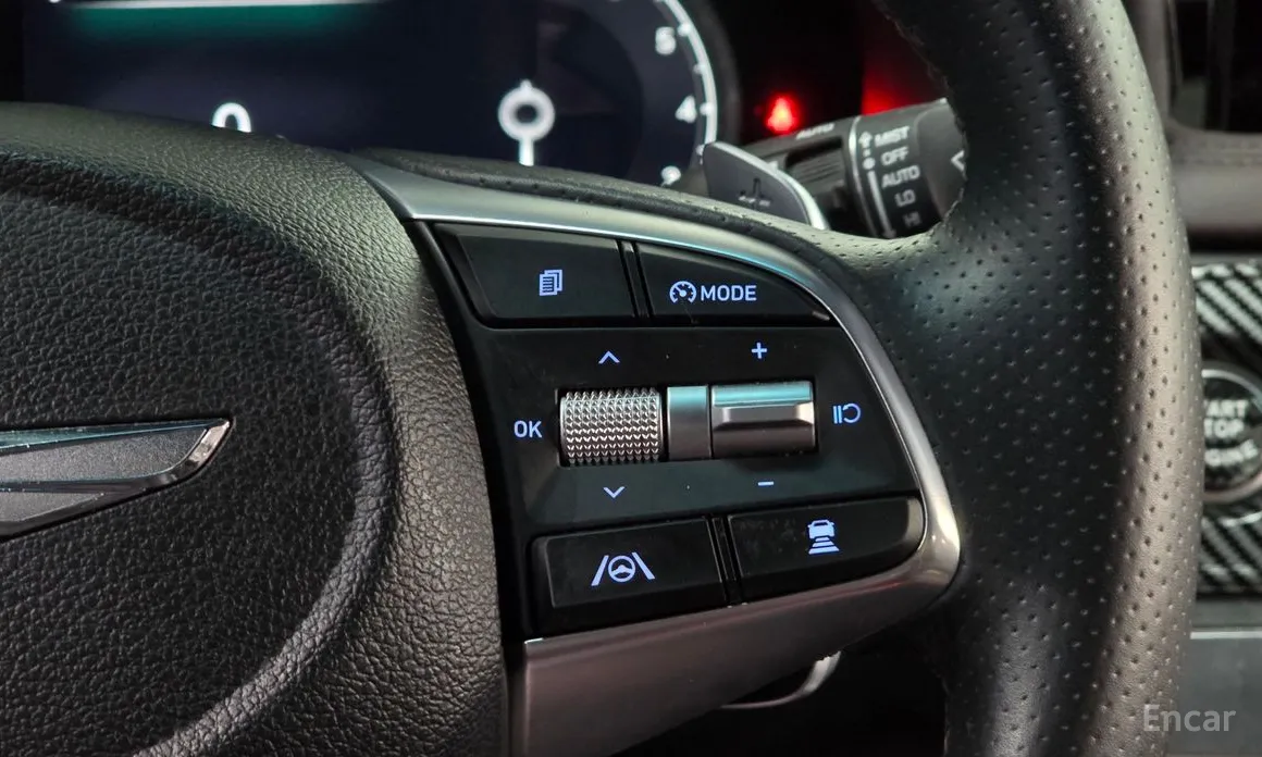 Фото 17 - Genesis G70