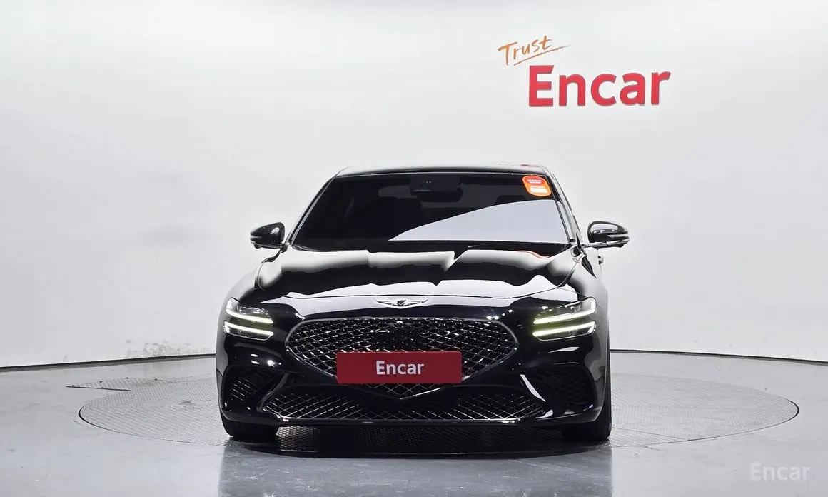 Фото 3 - Genesis G70