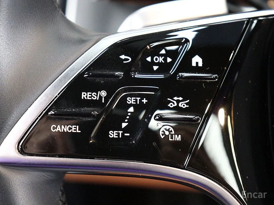 Фото 10 - Mercedes-Benz S-Class