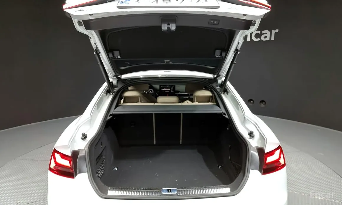 Фото 20 - Audi A5